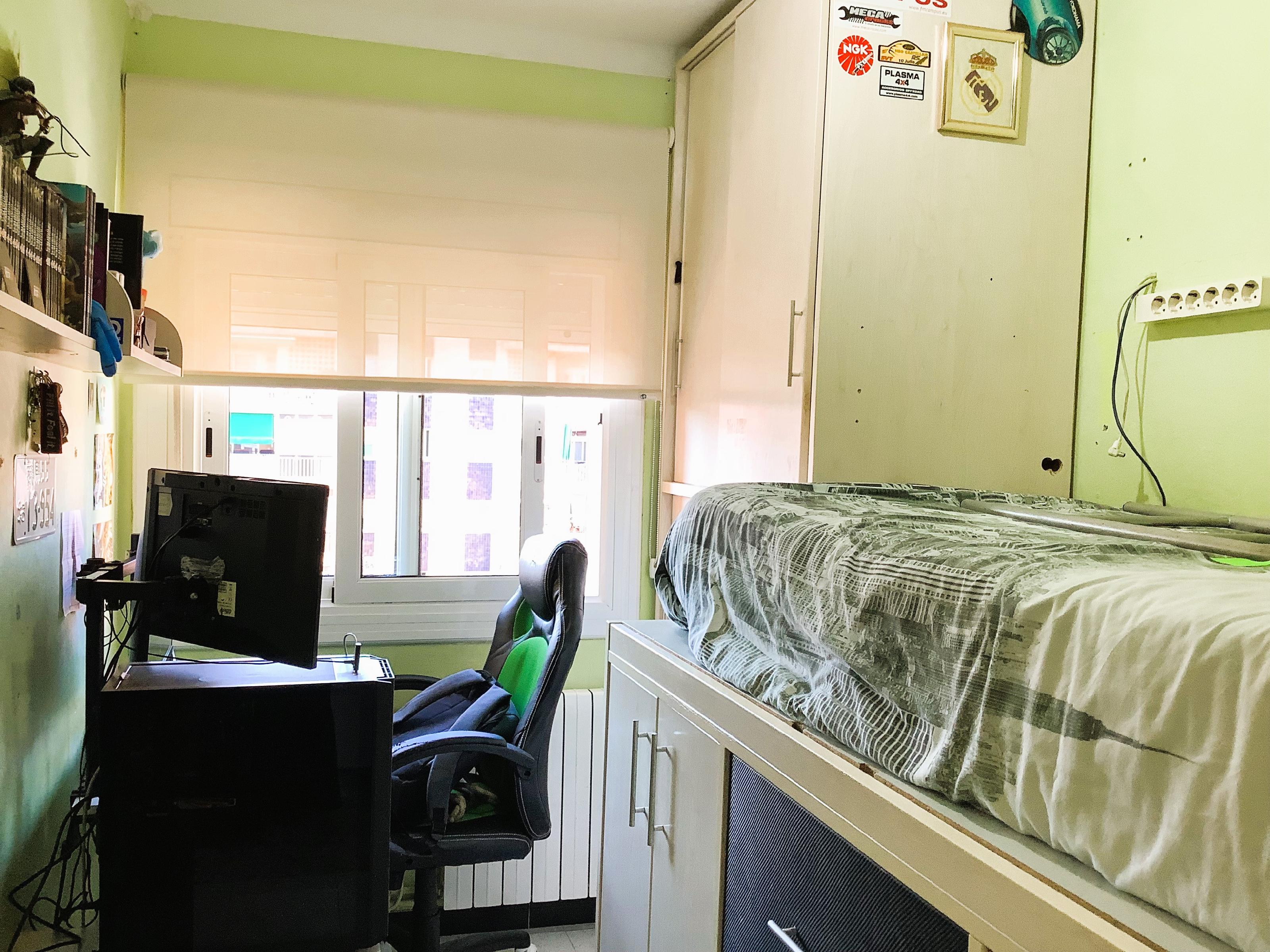 Imagen 5 Piso en venta en Masnou El / Zona alta - Almería
