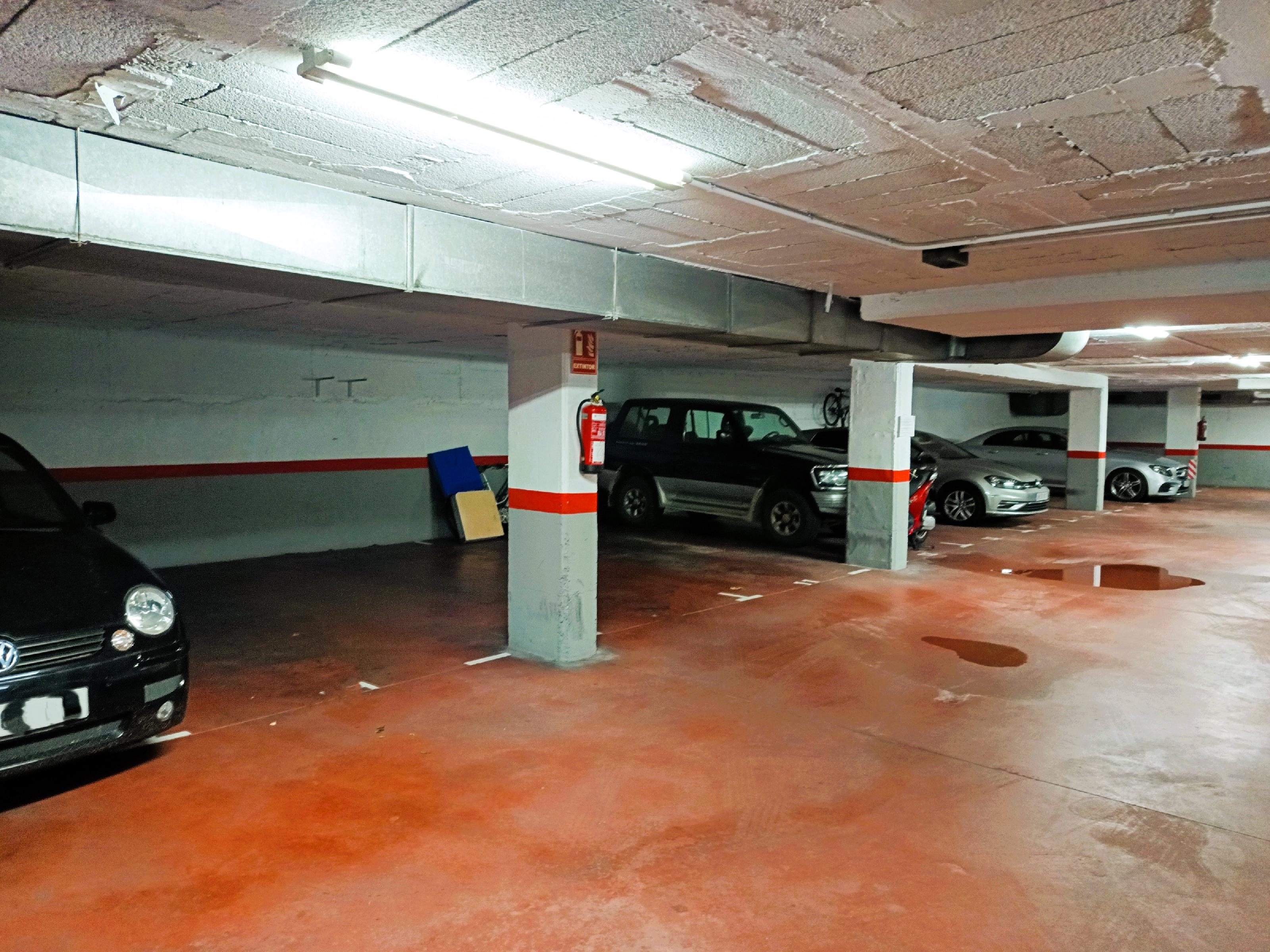 Imagen 2 Parking Coche en venta en Masnou El / Ocata - Parc dels Països Catalans