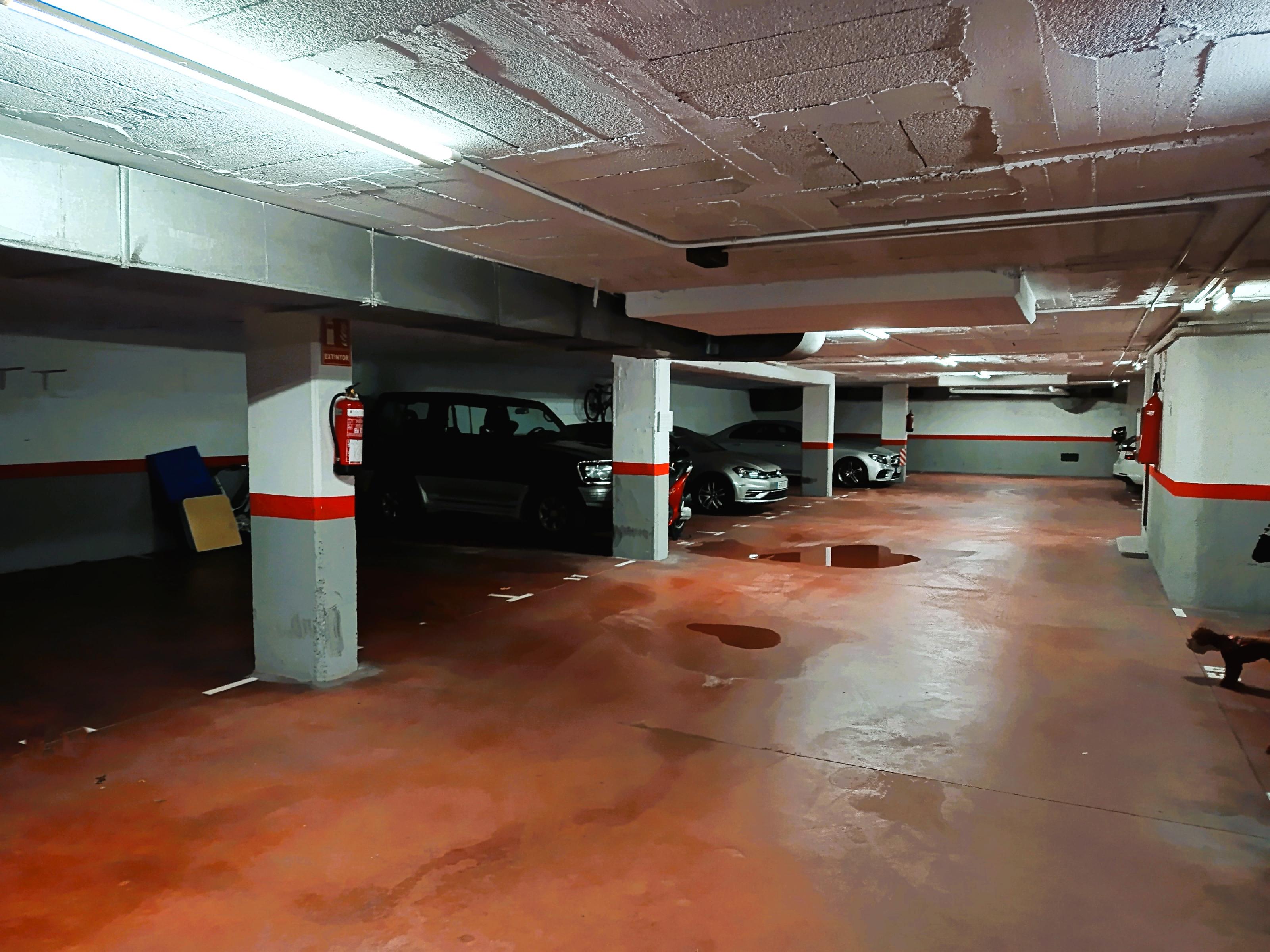 Imagen 3 Parking Coche en venta en Masnou El / Ocata - Parc dels Països Catalans