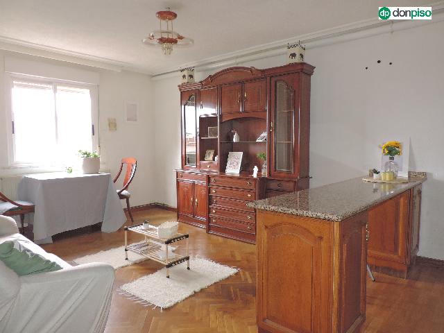 Imagen 2 Inmueble 299297 - Piso en venta en Salamanca / Junto parque Picasso