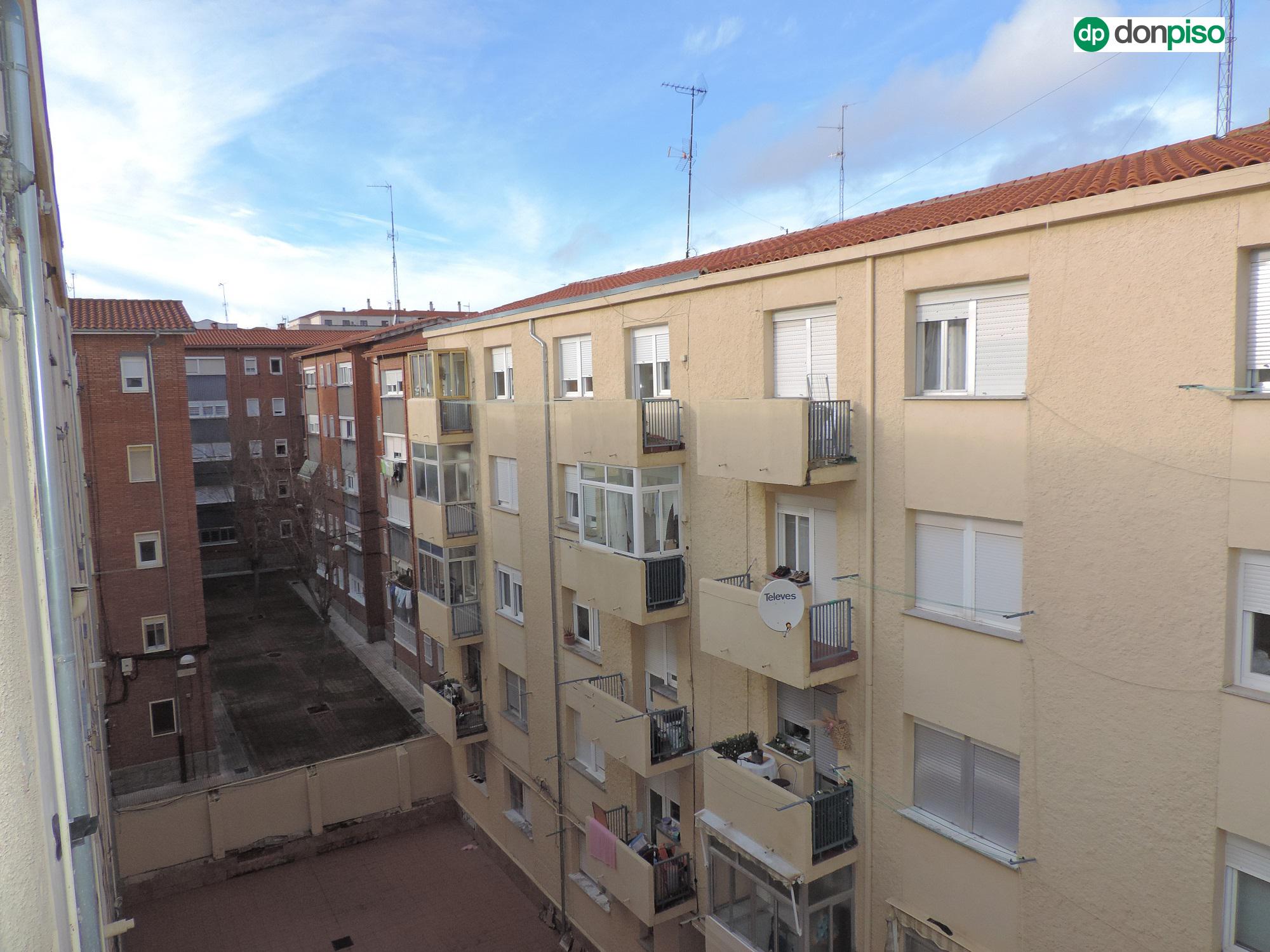 Imagen 23 Piso en venta en Salamanca / Garrido Norte. Plaza Barcelona