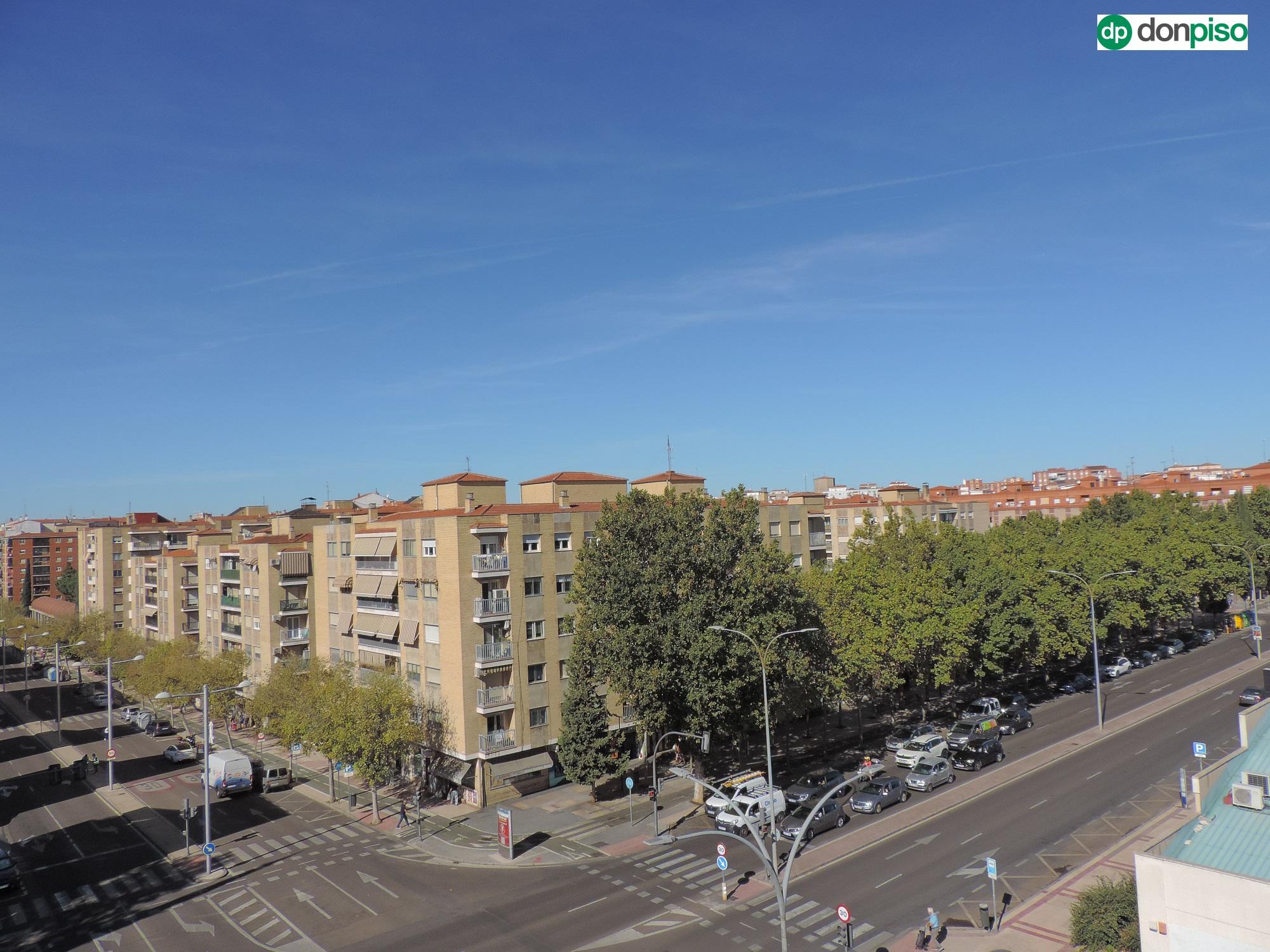 Imagen 12 Piso en alquiler en Salamanca / Paseo de los madroños. Paseo de la Estación. 