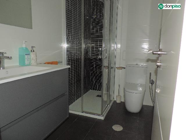 Imagen 16 Inmueble 300512 - Piso en alquiler en Salamanca / Paseo de los madroños. Paseo de la Estación. 
