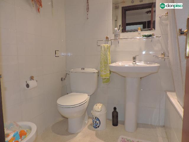 Imagen 18 Inmueble 300710 - Piso en venta en Terradillos / Urbanización El encinar