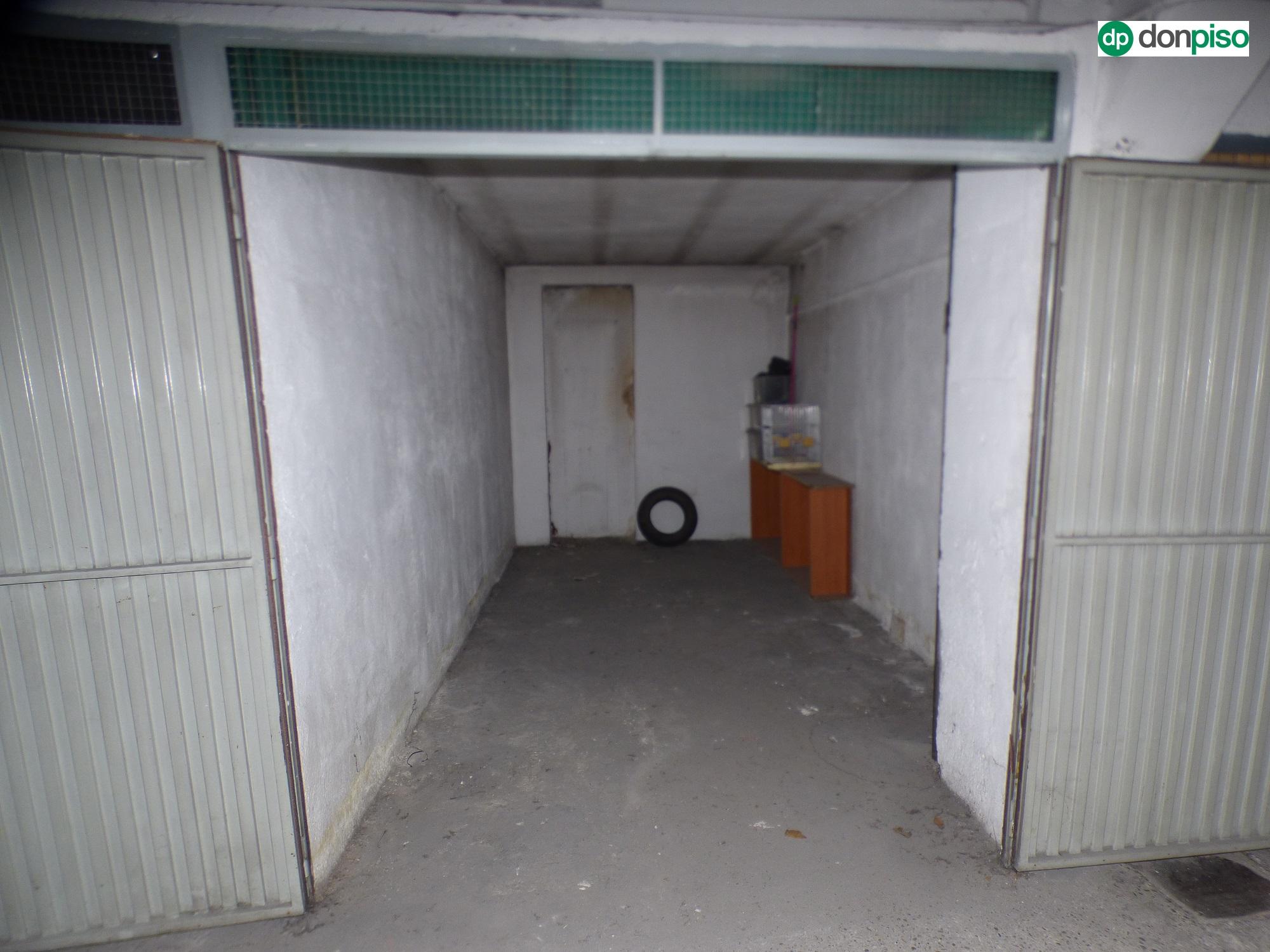 Imagen 2 Parking Coche en venta en Salamanca / Comuneros- la Alamedilla