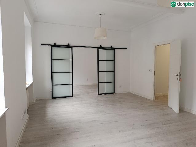 Imagen 2 Inmueble 301633 - Piso en alquiler en Salamanca / Calle Gran Via. Centro