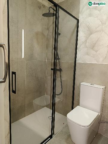 Imagen 5 Inmueble 301665 - Piso en alquiler en Salamanca / Gran vía altura calle Correhuela