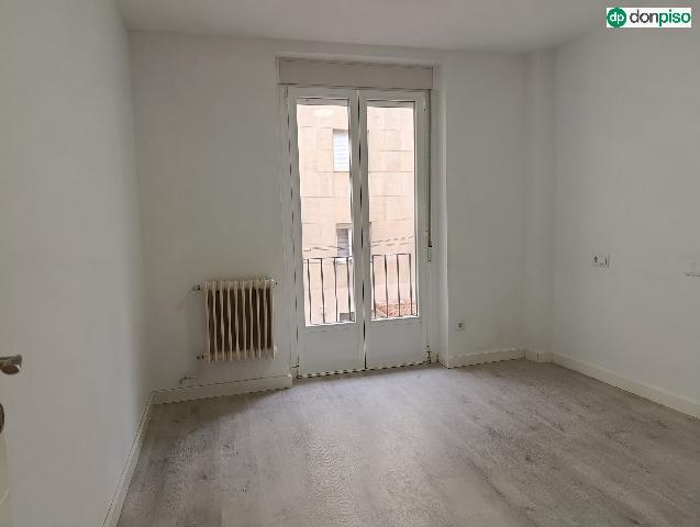 Imagen 12 Inmueble 301665 - Piso en alquiler en Salamanca / Gran vía altura calle Correhuela