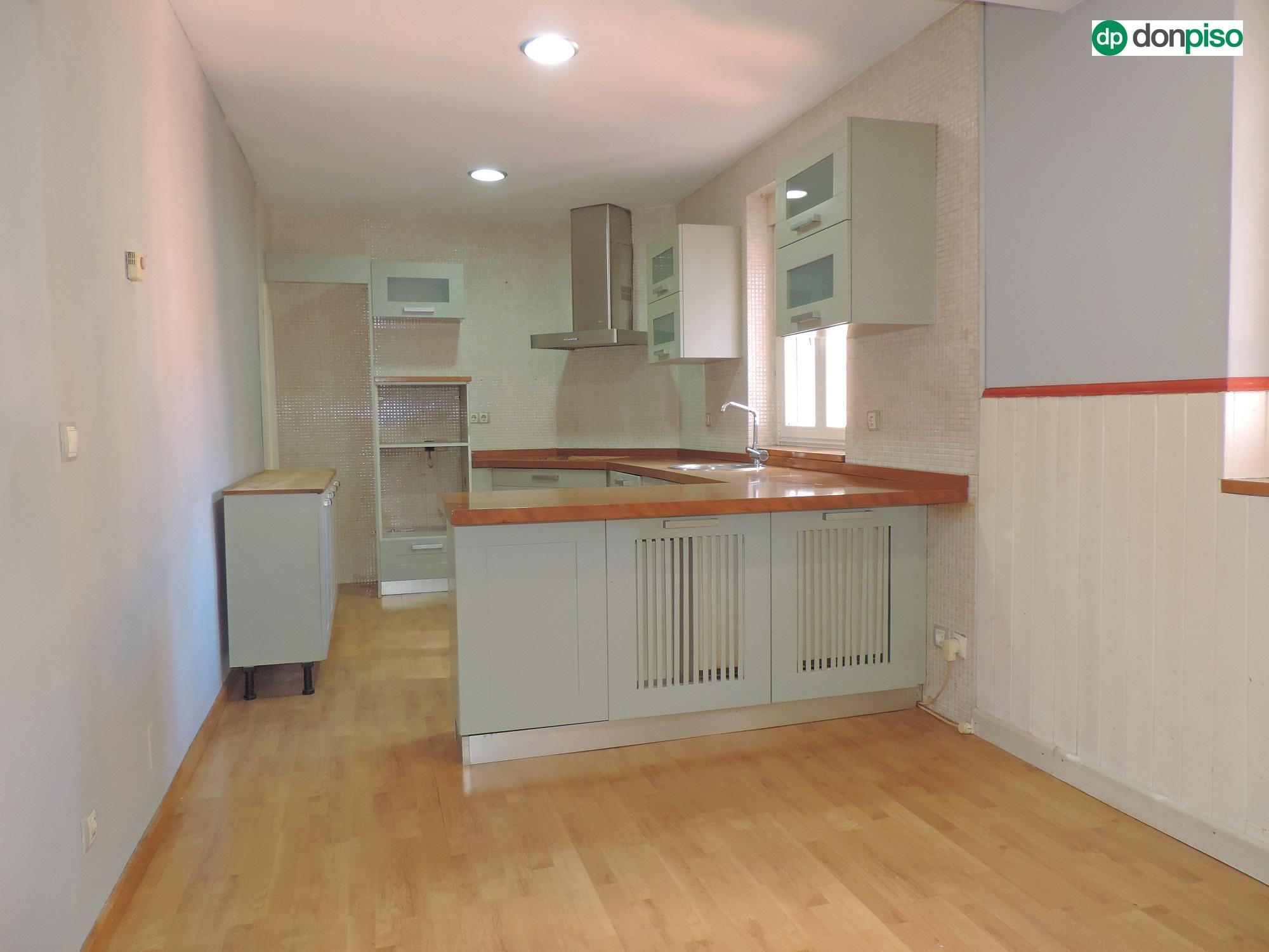 Imagen 2 Piso en venta en Salamanca / Avenida Paris. Paseo de la Estacion