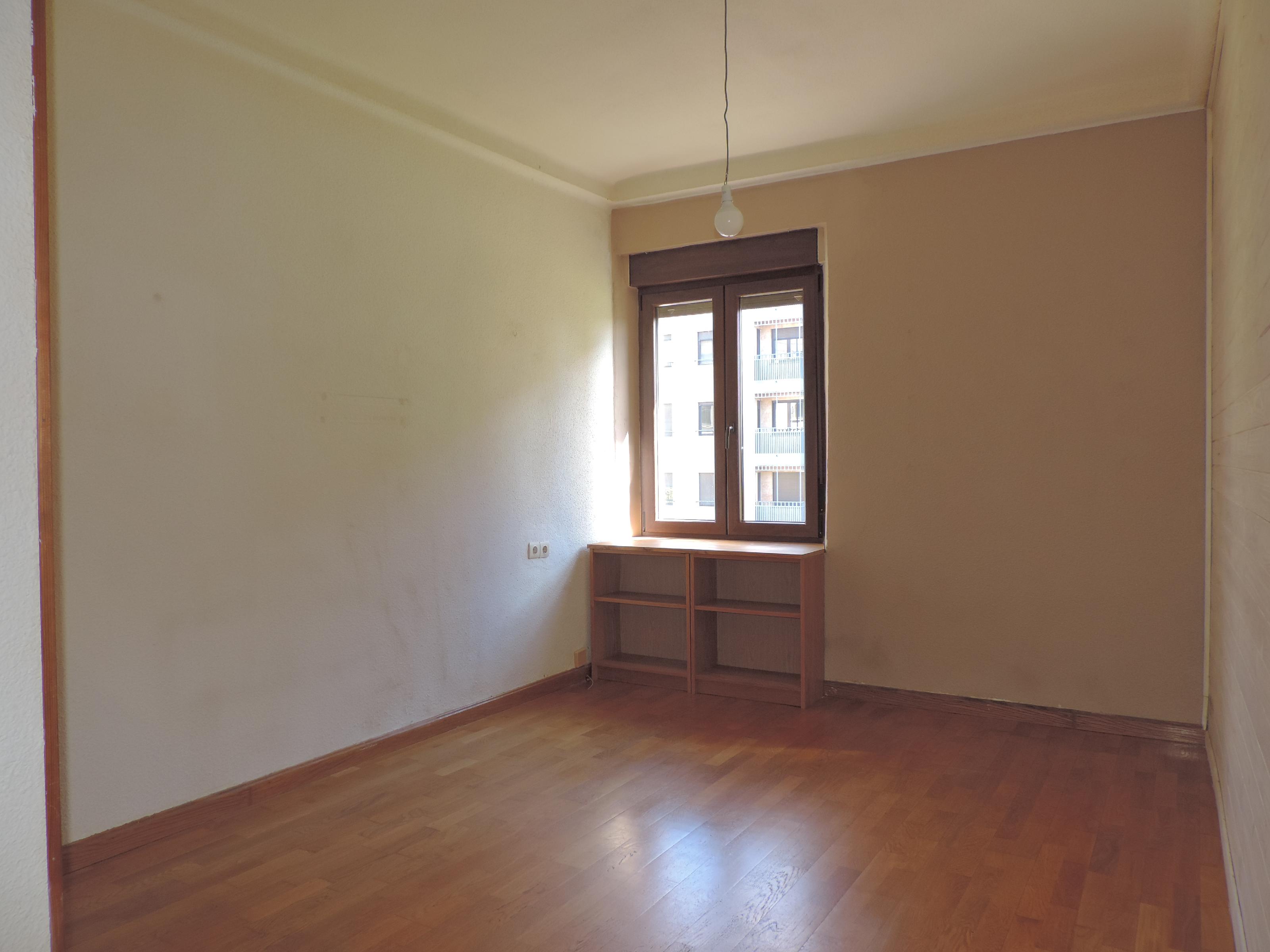 Imagen 9 Piso en venta en Salamanca / Avenida Paris. Paseo de la Estacion