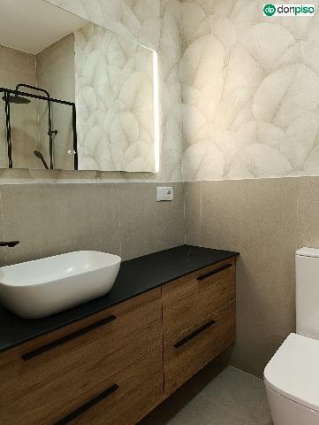 Imagen 13 Inmueble 301975 - Piso en alquiler en Salamanca / Gran vía altura calle Correhuela