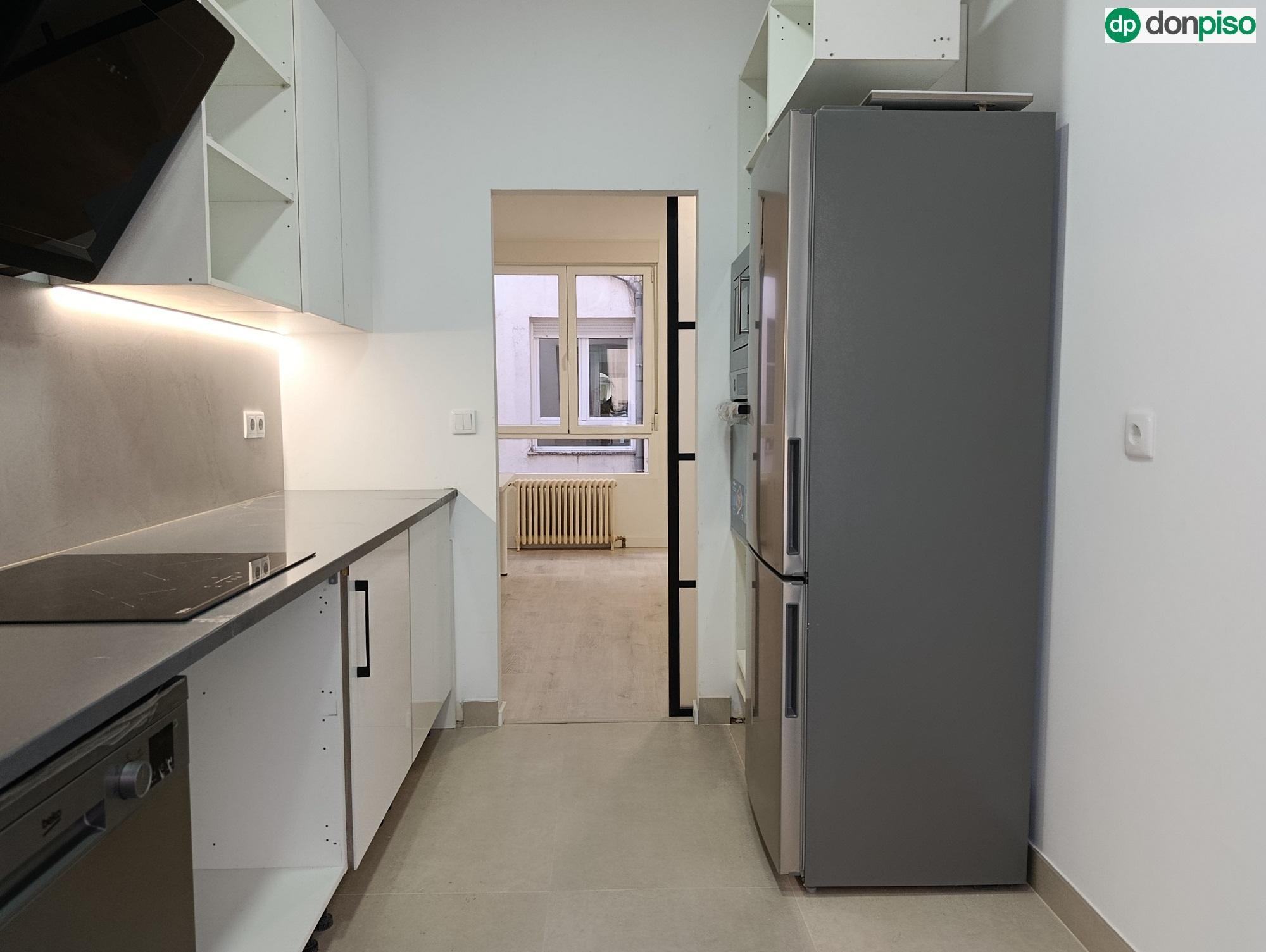 Imagen 8 Piso en alquiler en Salamanca / Gran vía altura calle Correhuela