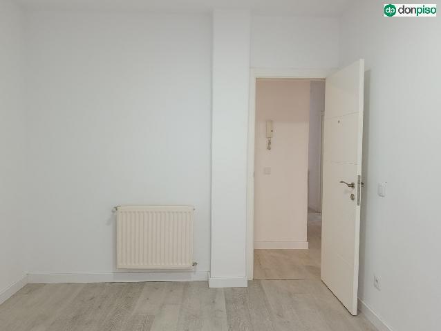 Imagen 11 Inmueble 301975 - Piso en alquiler en Salamanca / Gran vía altura calle Correhuela