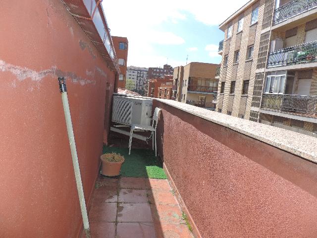 Imagen 21 Inmueble 302164 - Piso en alquiler en Salamanca / Calle Hernan Cortes. Delicias