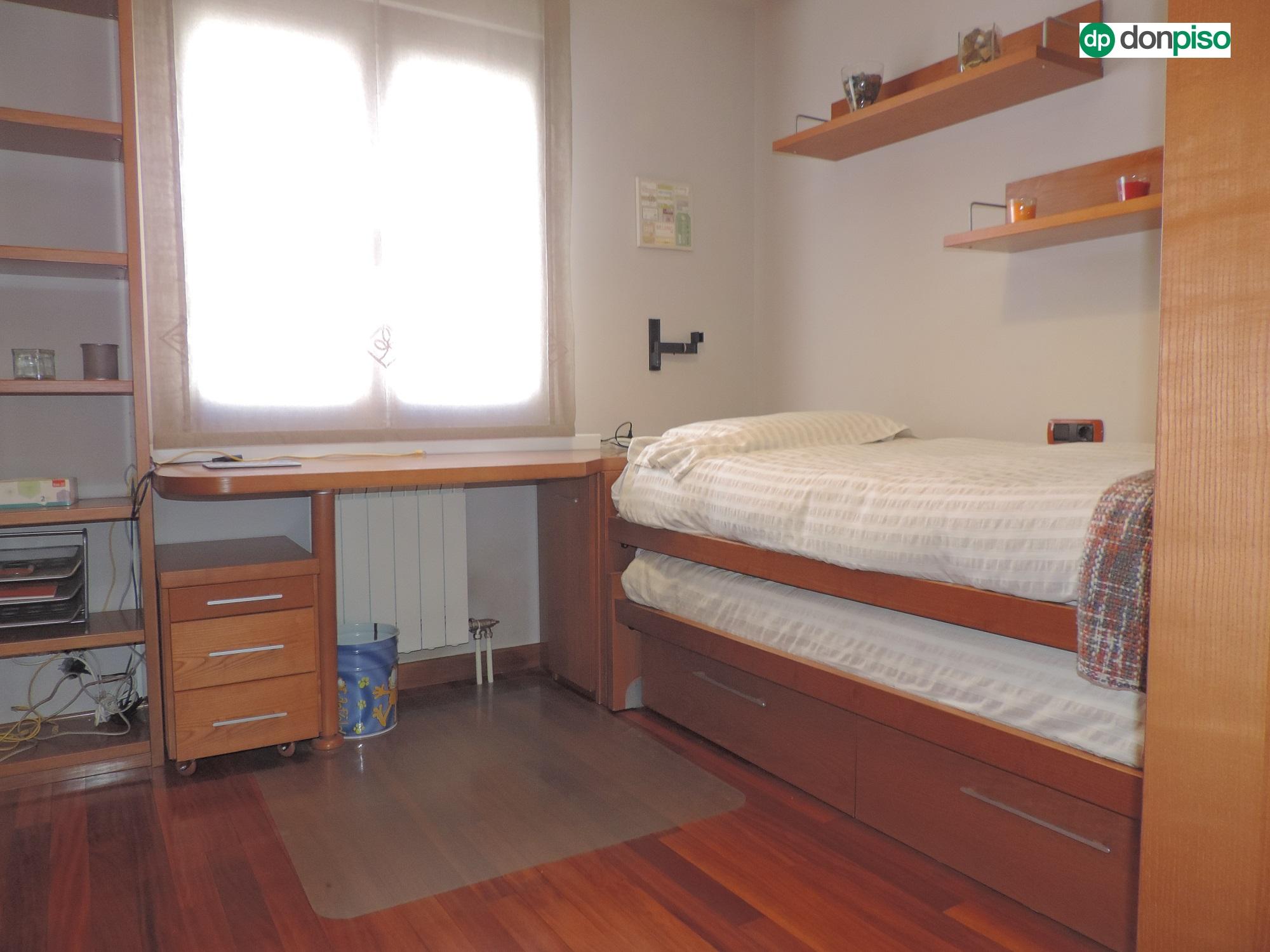 Imagen 12 Piso en alquiler en Salamanca / Calle Hernan Cortes. Delicias