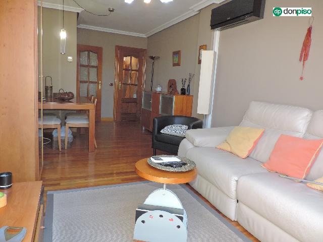 Imagen 2 Inmueble 302164 - Piso en alquiler en Salamanca / Calle Hernan Cortes. Delicias