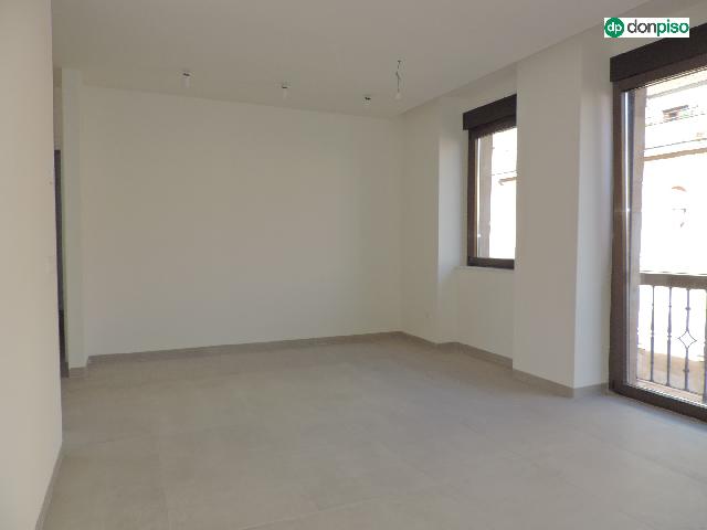 Imagen 6 Inmueble 302908 - Piso en alquiler en Salamanca / Calle Alvaro Gil. Puerta Zamora