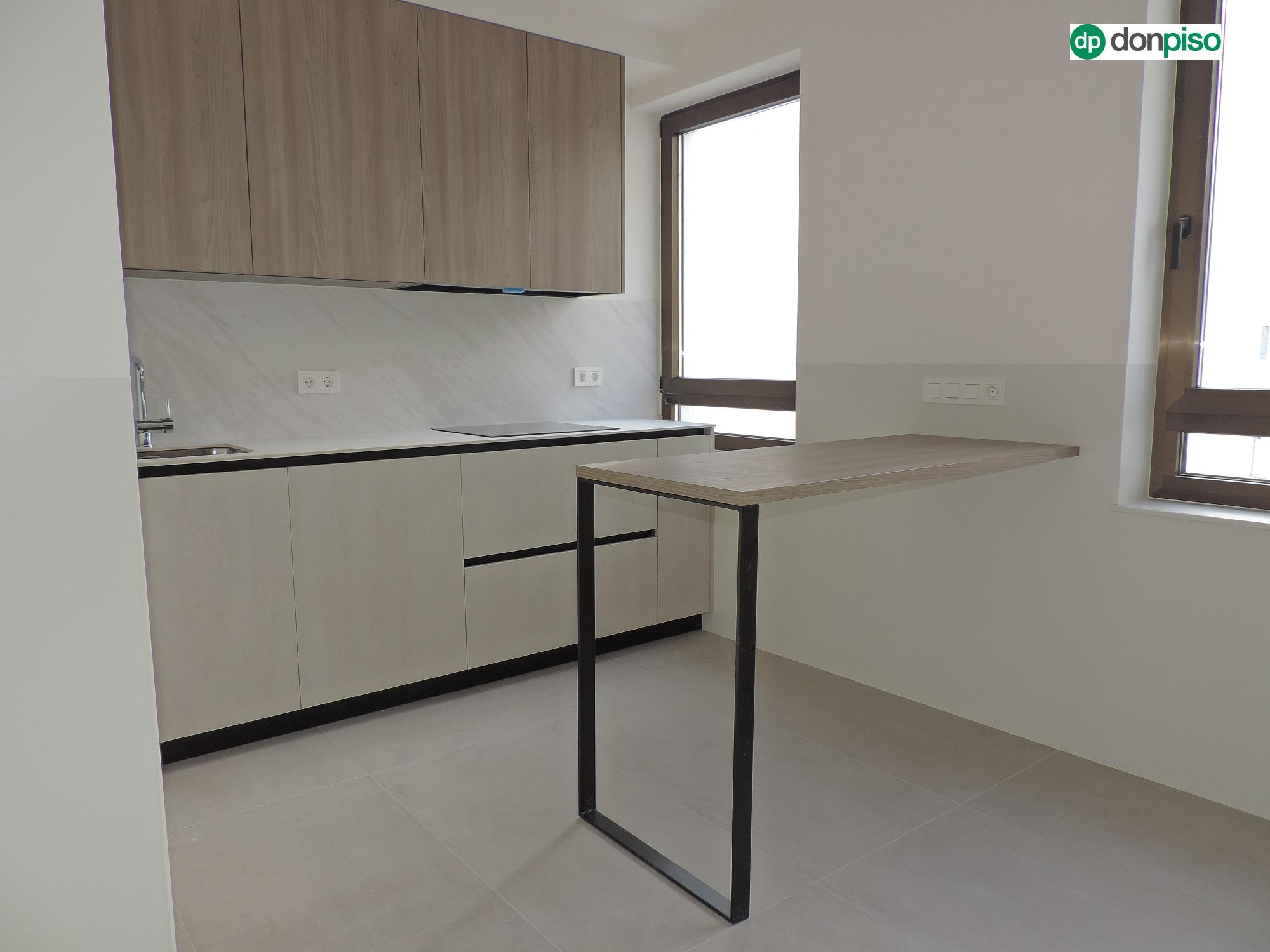 Imagen 4 Piso en alquiler en Salamanca / Calle Alvaro Gil. Puerta Zamora