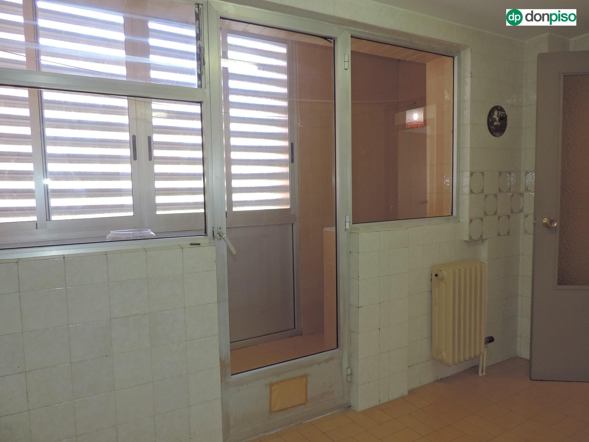 Imagen 12 Piso en venta en Vitigudino / Urbanización en Vitigudino