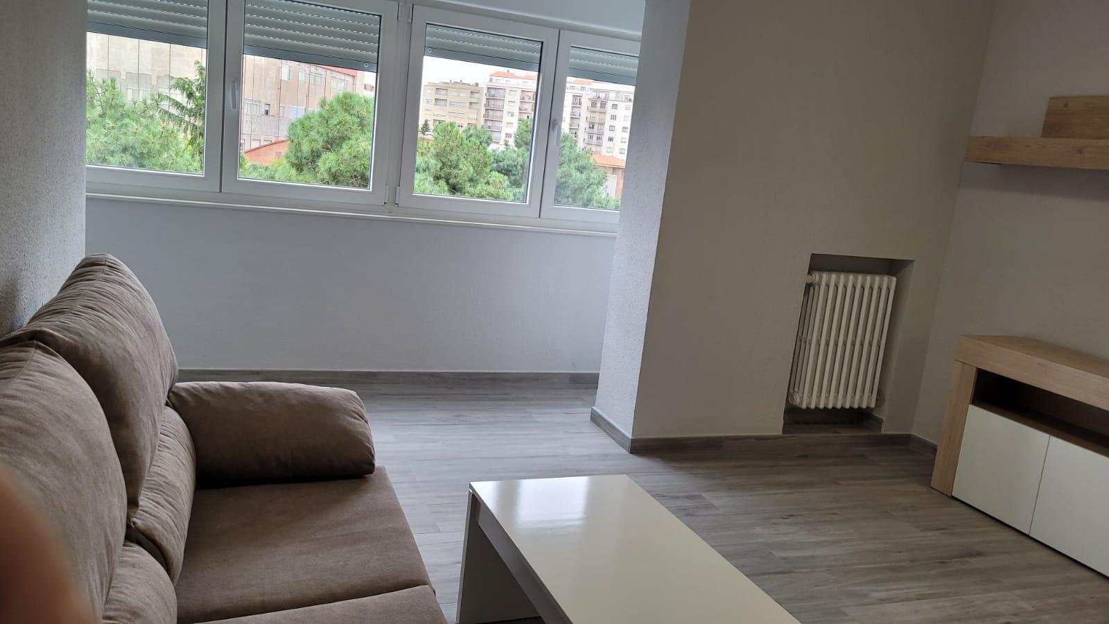 Imagen 6 Piso en alquiler en Salamanca / Avenida comuneros. Alamedilla