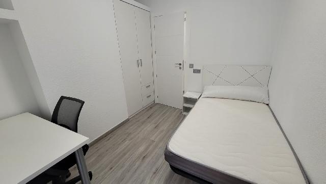 Imagen 18 Inmueble 303650 - Piso en alquiler en Salamanca / Avenida comuneros. Alamedilla