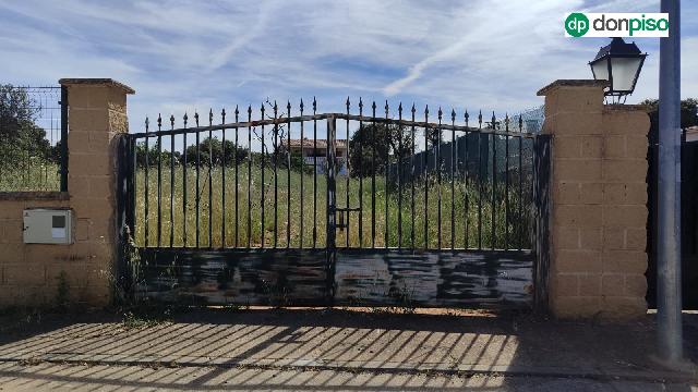 Imagen 7 Inmueble 303660 - Solar Urbano en venta en Florida De Liébana /  Florida De Liébana. 15 minutos de Salamanca
