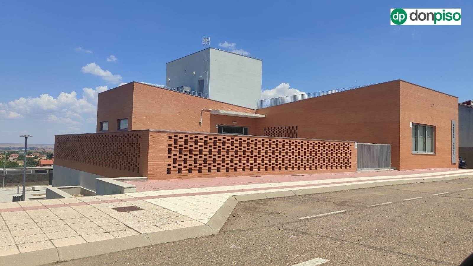 Imagen 20 Solar Urbano en venta en Carrascal De Barregas / Urbanización Peñasolana