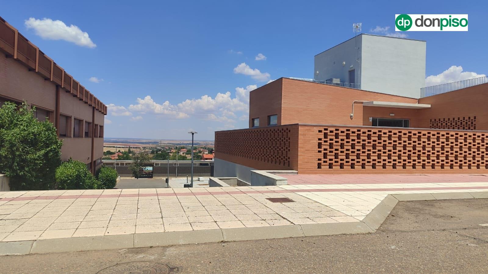 Imagen 22 Solar Urbano en venta en Carrascal De Barregas / Urbanización Peñasolana