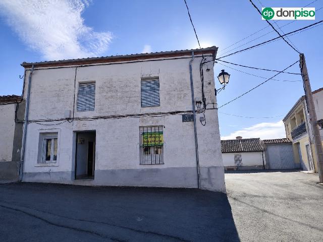 Imagen 1 Inmueble 304751 - Casa en venta en Mancera De Arriba / Mancera de Arriba 