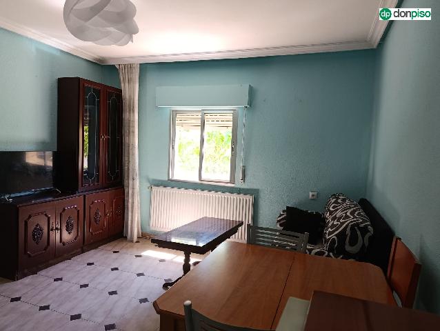 Imagen 3 Inmueble 304798 - Piso en alquiler en Salamanca / Barrio de Vidal.
