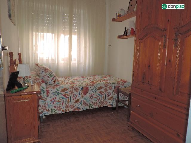 Imagen 12 Inmueble 305206 - Piso en venta en Salamanca / Camino de las Aguas 