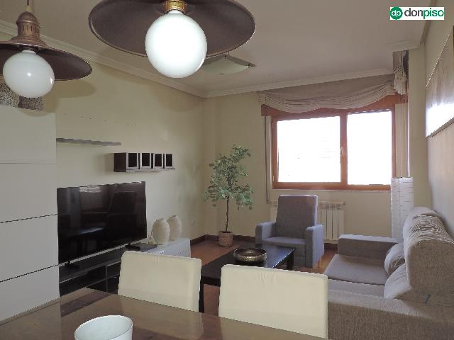 Imagen 6 Inmueble 305483 - Piso en venta en Salamanca / Calle La Radio, junto La Alamedilla.
