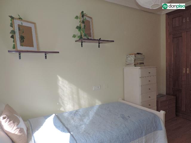 Imagen 25 Inmueble 305483 - Piso en venta en Salamanca / Calle La Radio, junto La Alamedilla.