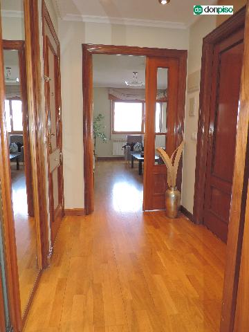 Imagen 33 Inmueble 305483 - Piso en venta en Salamanca / Calle La Radio, junto La Alamedilla.