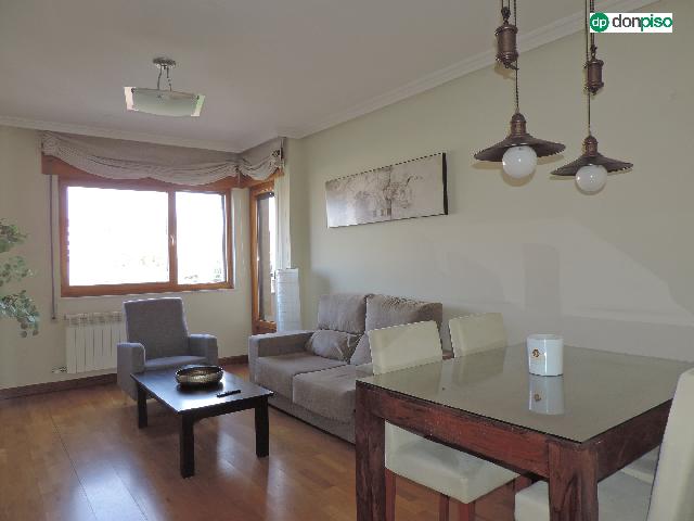 Imagen 5 Inmueble 305483 - Piso en venta en Salamanca / Calle La Radio, junto La Alamedilla.