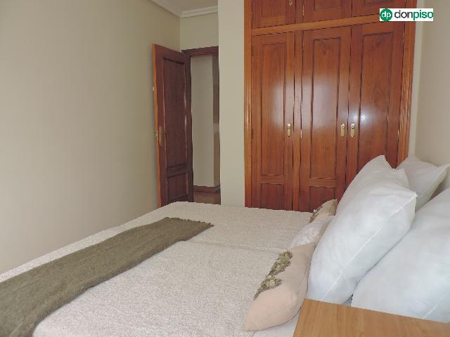 Imagen 21 Inmueble 305483 - Piso en venta en Salamanca / Calle La Radio, junto La Alamedilla.