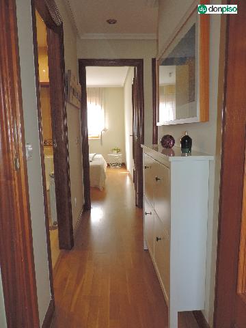 Imagen 34 Inmueble 305483 - Piso en venta en Salamanca / Calle La Radio, junto La Alamedilla.