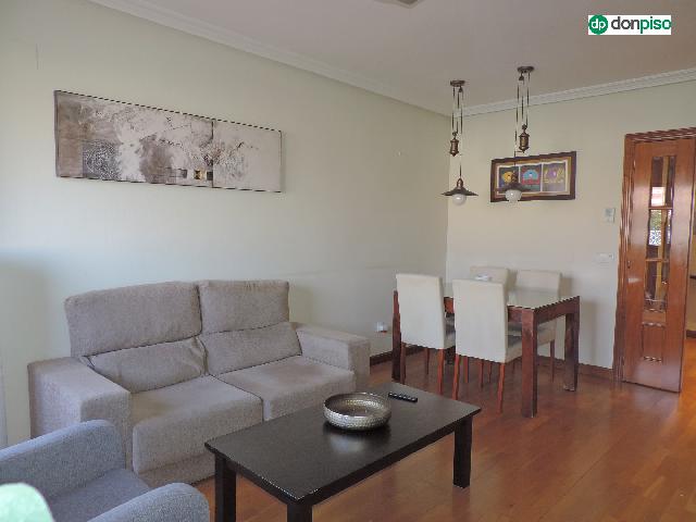 Imagen 4 Inmueble 305483 - Piso en venta en Salamanca / Calle La Radio, junto La Alamedilla.