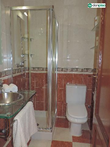 Imagen 31 Inmueble 305483 - Piso en venta en Salamanca / Calle La Radio, junto La Alamedilla.