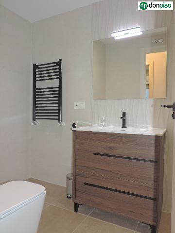 Imagen 12 Inmueble 305621 - Piso en alquiler en Salamanca / Junto Avenida Portugal y Paseo de la Estación.