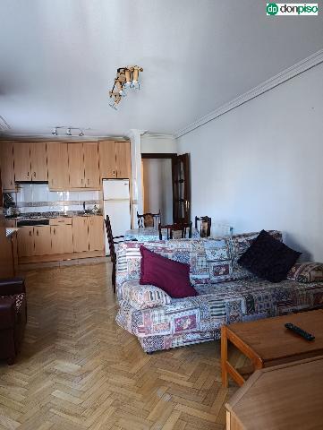 Imagen 7 Inmueble 305623 - Piso en alquiler en Salamanca / Comuneros . Alto Rollo. 