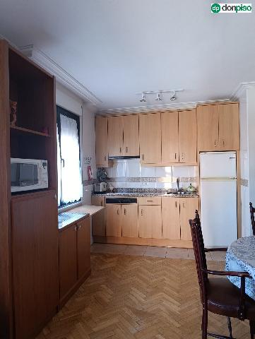 Imagen 8 Inmueble 305623 - Piso en alquiler en Salamanca / Comuneros . Alto Rollo. 