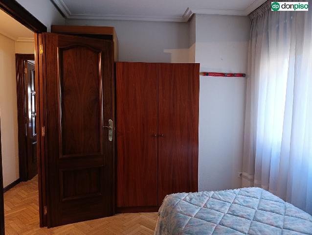 Imagen 14 Inmueble 305623 - Piso en alquiler en Salamanca / Comuneros . Alto Rollo. 