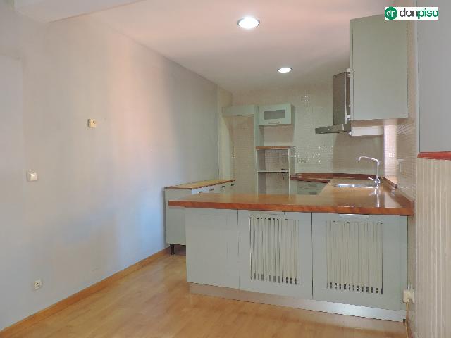 Imagen 3 Inmueble 305863 - Piso en venta en Salamanca / Avenida Paris. Paseo de la Estacion