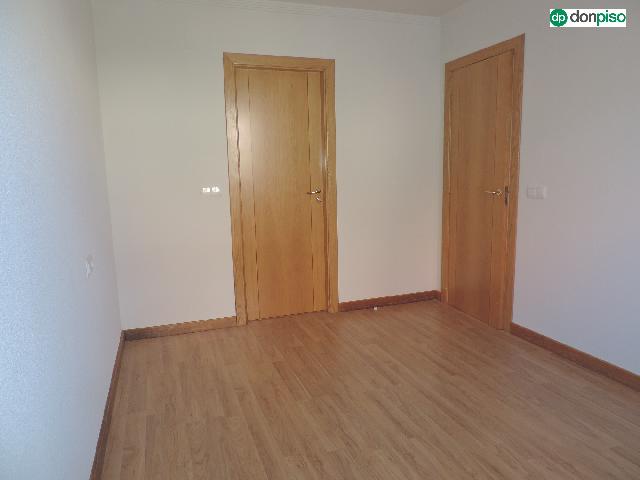 Imagen 10 Inmueble 306313 - Piso en venta en San Cristóbal De La Cuesta / San Cristóbal De La Cuesta.