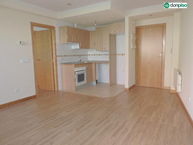 Imagen 1 Inmueble 306313 - Piso en venta en San Cristóbal De La Cuesta / San Cristóbal De La Cuesta.
