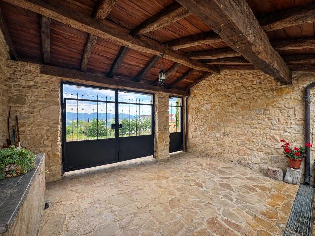 Imagen 27 Inmueble 261369 - Casa Rústica en venta en Villarcayo De Merindad De Castilla La Vieja / Pedania de Fresnedo