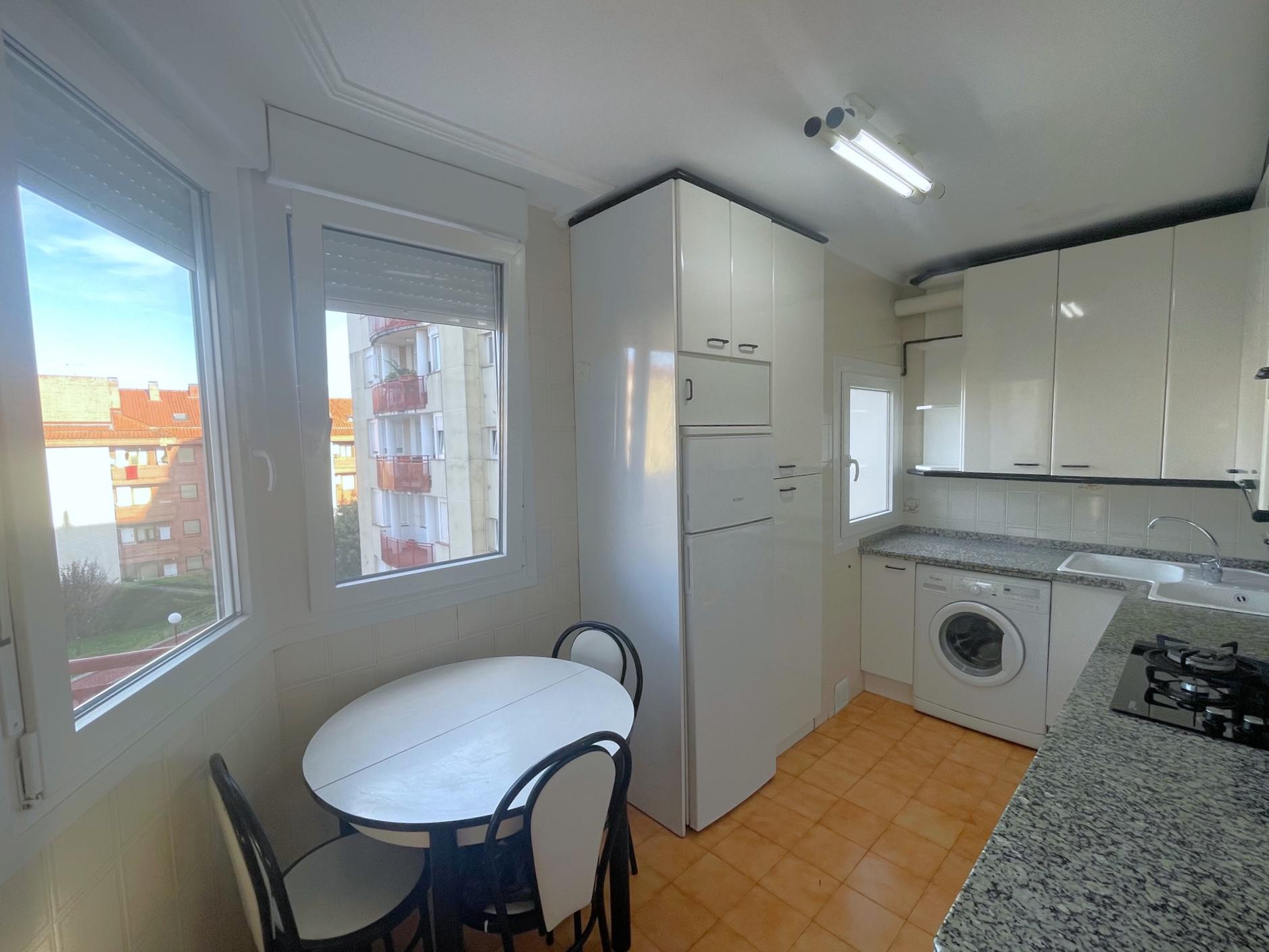 Imagen 11 Piso en alquiler en Castro-urdiales / Zona Castro Urdiales 
