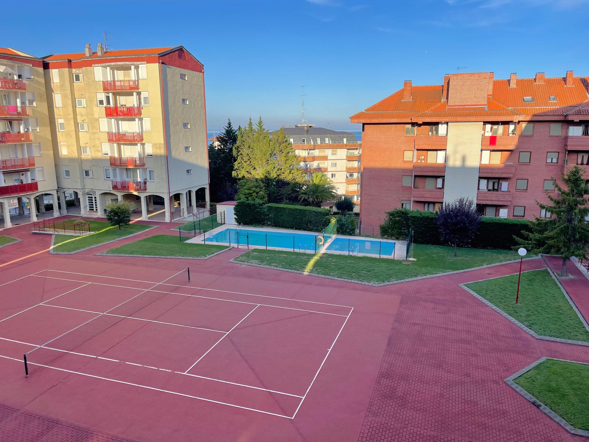 Imagen 23 Piso en alquiler en Castro-urdiales / Zona Castro Urdiales 