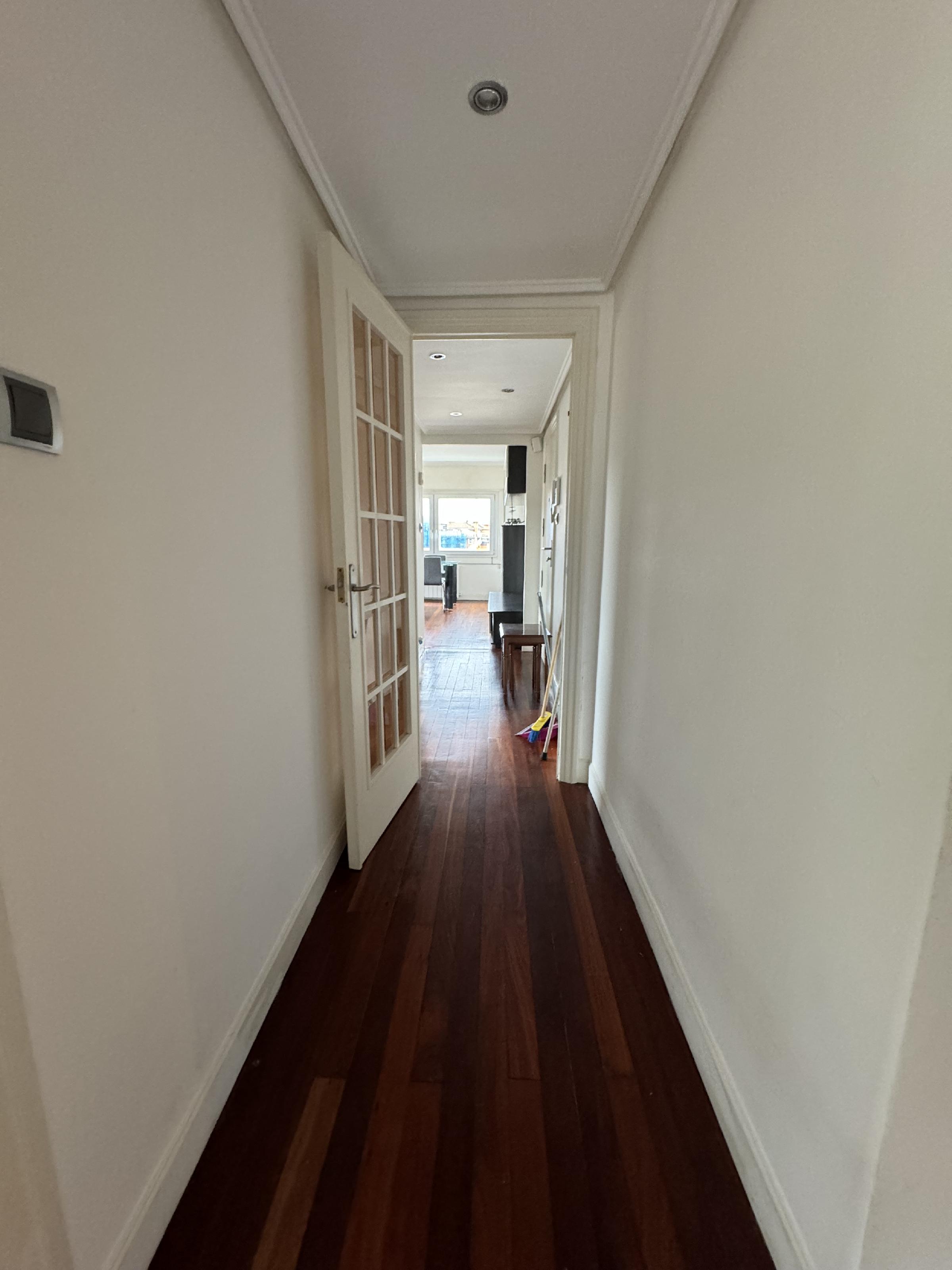 Imagen 19 Piso en alquiler en Leioa / Avenida Amaia Leioa